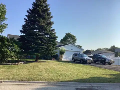 Hill, ZION, IL 60099