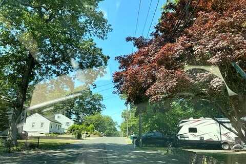 Forest, ROCKLAND, MA 02370