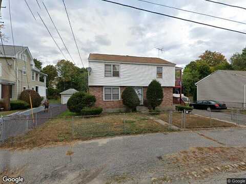 Middle, LEOMINSTER, MA 01453