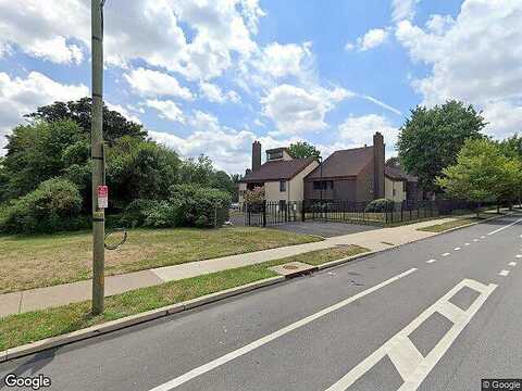 N Convent Lane 296, Philadelphia, PA 19114