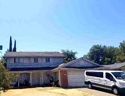 Hollyhurst, SACRAMENTO, CA 95823