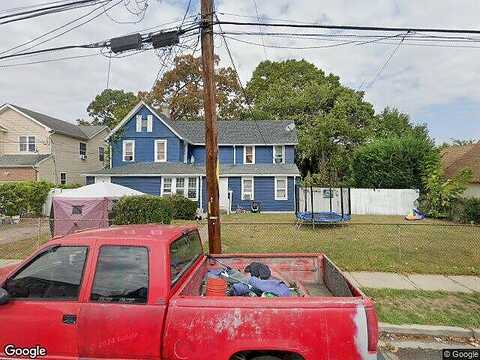 Lincoln, ROOSEVELT, NY 11575
