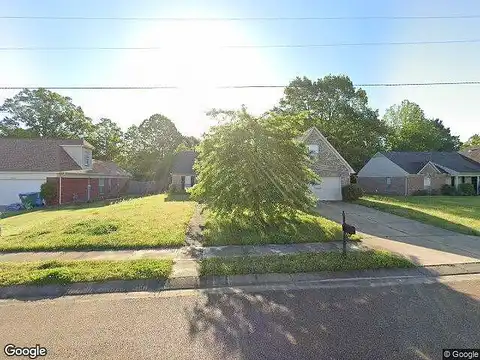 White Hawk, OLIVE BRANCH, MS 38654