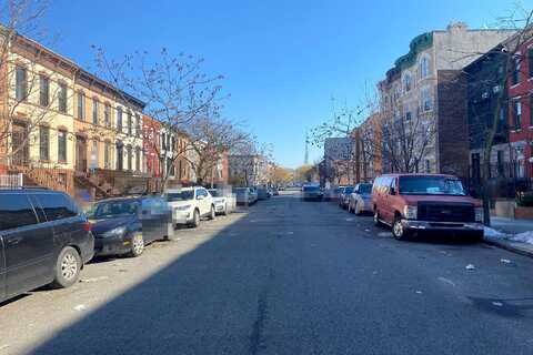Somers, BROOKLYN, NY 11233