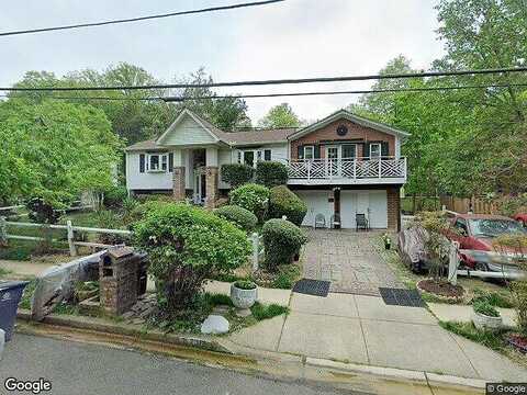 Leyte, OXON HILL, MD 20745