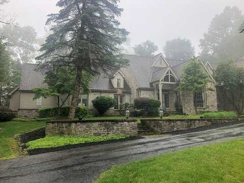 Chestnut Hill, EMMAUS, PA 18049