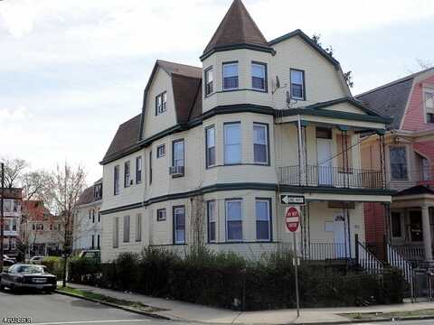 19Th, NEWARK, NJ 07108