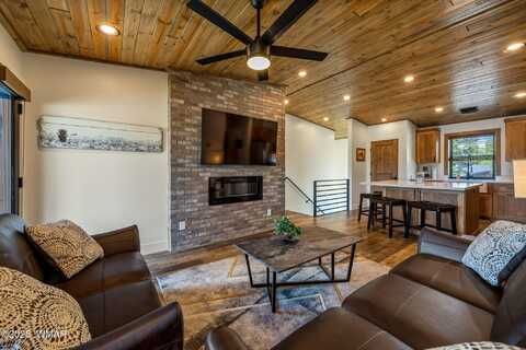 3916 W Cooley Street, Show Low, AZ 85901