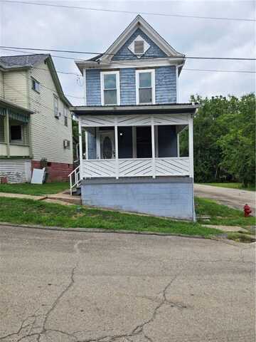 385 Nazer St, Franklin, PA 15370