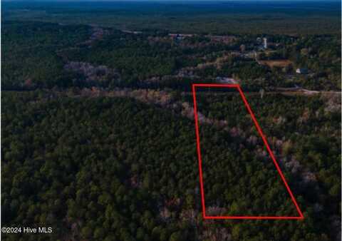 8 Hardison Drive, Hampstead, NC 28443