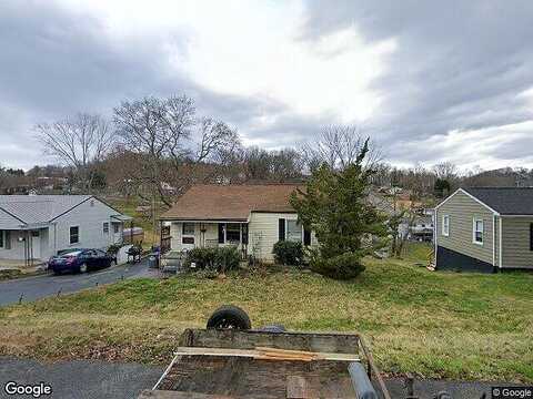 Holly, KINGSPORT, TN 37660