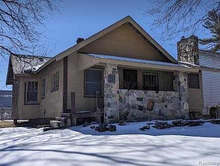 Sunnyside, FLINT, MI 48503