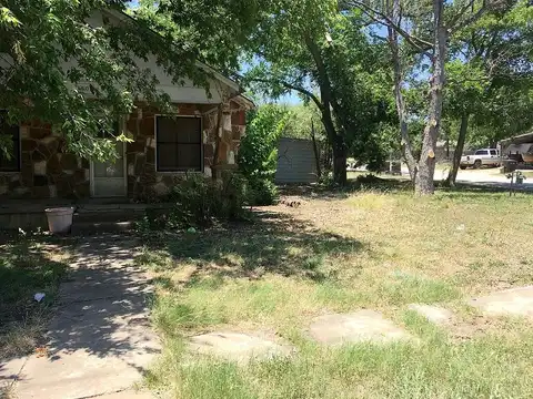Wall, BRADY, TX 76825