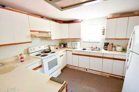 558Th, OLD TOWN, FL 32680
