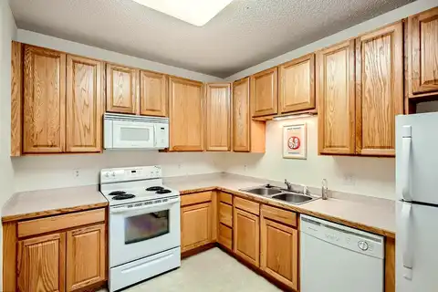 E 53Rd St, Minneapolis, MN 55417