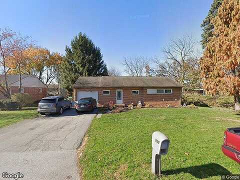 Royal, YORK, PA 17402