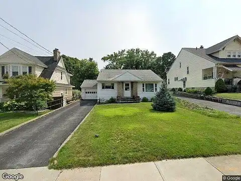 Russet, SYRACUSE, NY 13209