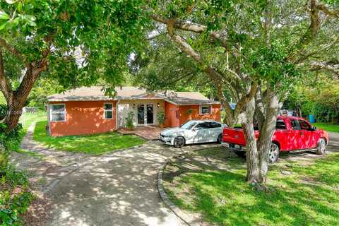 157Th, HOMESTEAD, FL 33031