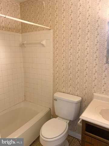 Ash Hollow, WINCHESTER, VA 22602
