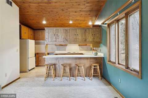 Hazeltine, CHASKA, MN 55318