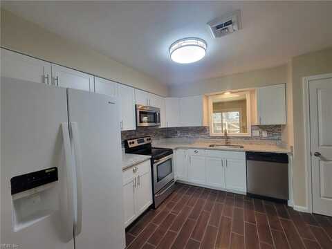 Padma, VIRGINIA BEACH, VA 23462