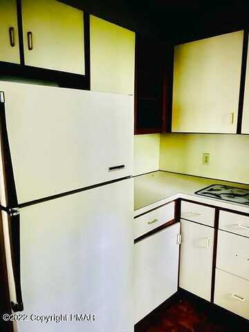 Peak, TOBYHANNA, PA 18466