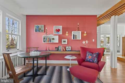 Lynn, ARLINGTON, VA 22202