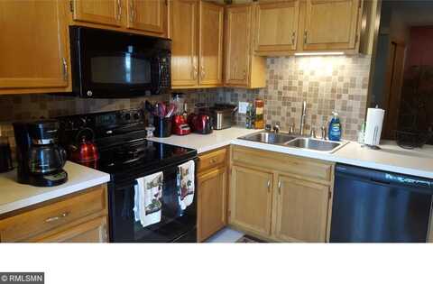 Elmwood, CHAMPLIN, MN 55316
