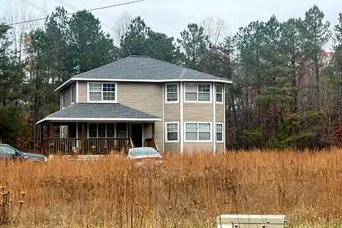 Cedon, WOODFORD, VA 22580