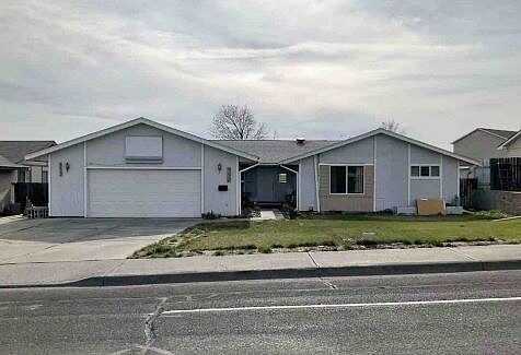 Grape, MOSES LAKE, WA 98837