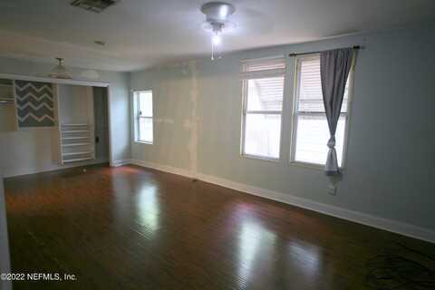 Willow Branch, JACKSONVILLE, FL 32205