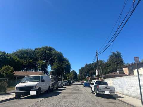 Gale, LONG BEACH, CA 90805