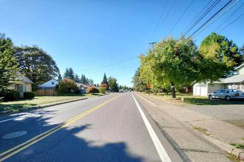 Royal, EUGENE, OR 97402