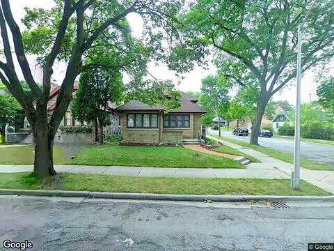 54Th, MILWAUKEE, WI 53210