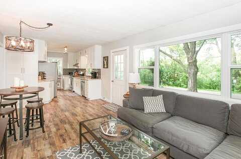 West, MINNETONKA, MN 55345