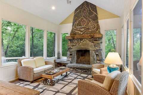 Manor Court, MINNETONKA, MN 55345