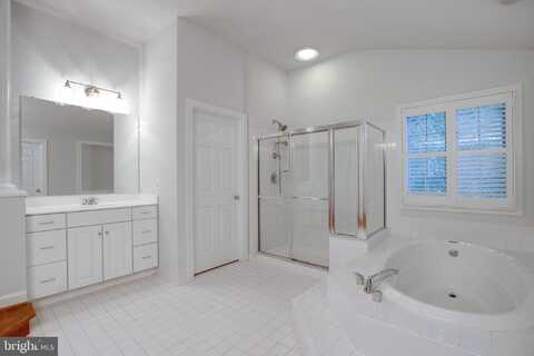 Hayes, WOODBRIDGE, VA 22191