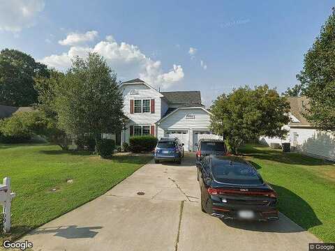 Lenora, SMITHFIELD, VA 23430
