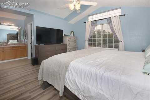Dew Drop, COLORADO SPRINGS, CO 80925