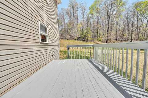 Wells, TROUTVILLE, VA 24175