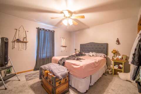 Salisbury, WEST BEND, WI 53090