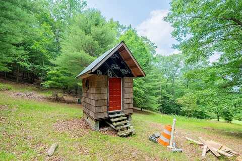 Old Bear, IVANHOE, VA 24350