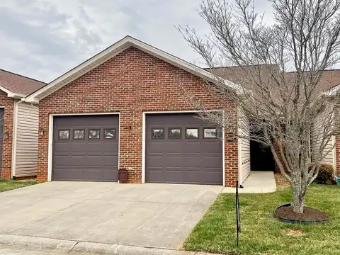 Valley Vista, FOREST, VA 24551
