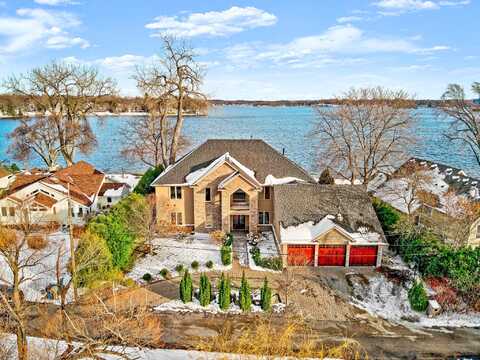 Woodpecker Ridge, EXCELSIOR, MN 55331