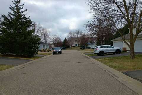 Arboretum Village, CHANHASSEN, MN 55317