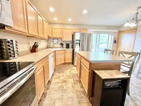 Hemphill, EDGERTON, WI 53534