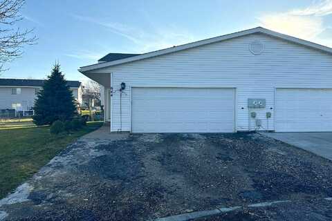 Mcintosh, SHAKOPEE, MN 55379