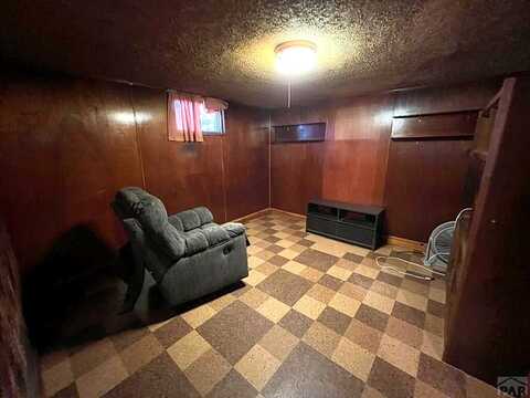 Revere, PUEBLO, CO 81001