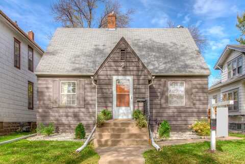 Rose, SAINT PAUL, MN 55106
