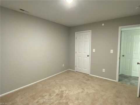 Orangewood, VIRGINIA BEACH, VA 23453